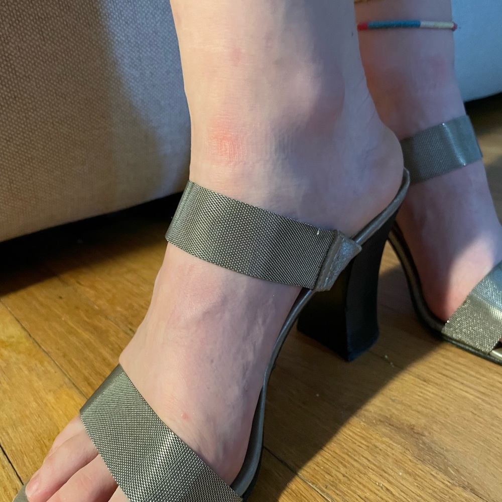 Enzo Angiolini METAL heels